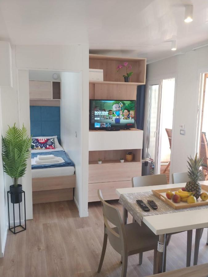Mobile Home Sweet Summer Biograd Na Moru Exterior foto